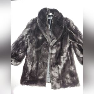 nwt faur fur jacket size small